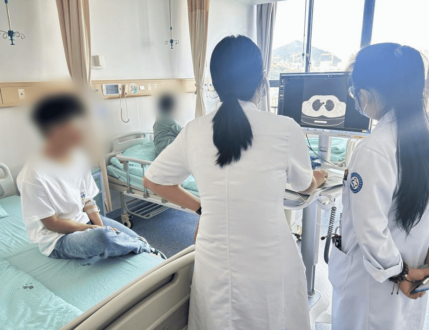 夏日游泳安全指南：如何避免游泳引发的健康风险