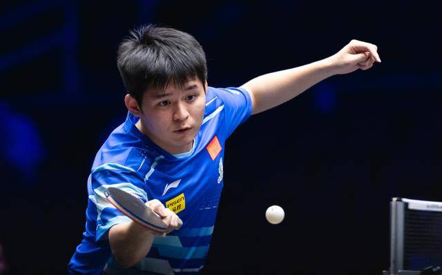 林诗栋WTT美国大满贯三线全胜，展现新一代乒乓球领军人物的统治力