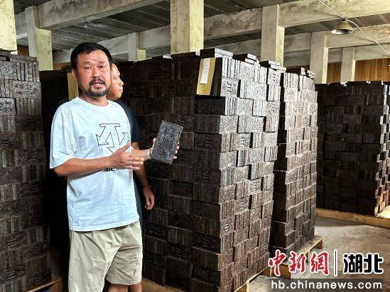 西安安，湖北：世纪的荣耀和致敬砖的重生