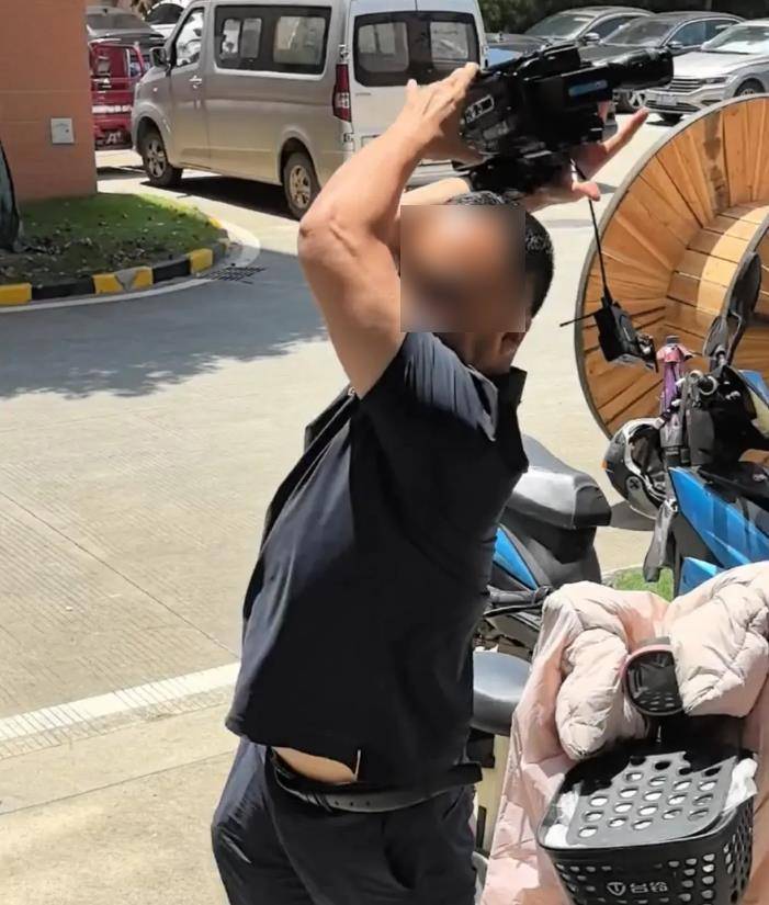 丰旭线缆负责人因打砸记者摄像机被刑拘 产品曾用于长沙地铁(图1)