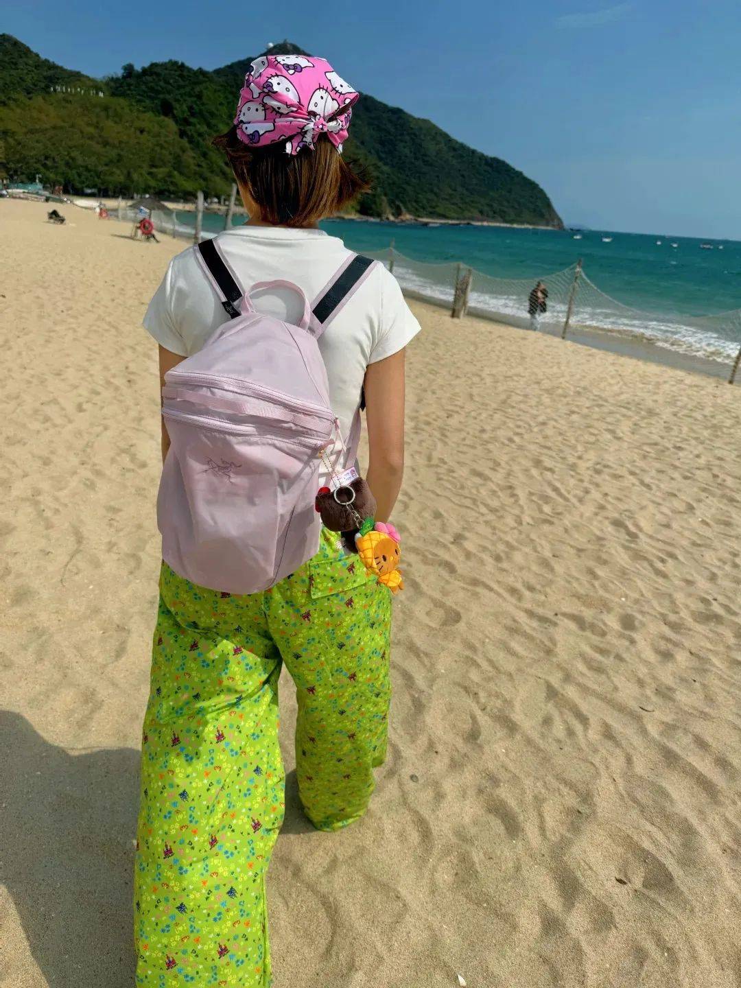 日韩女生抢断货的包包背出少女感与高级感