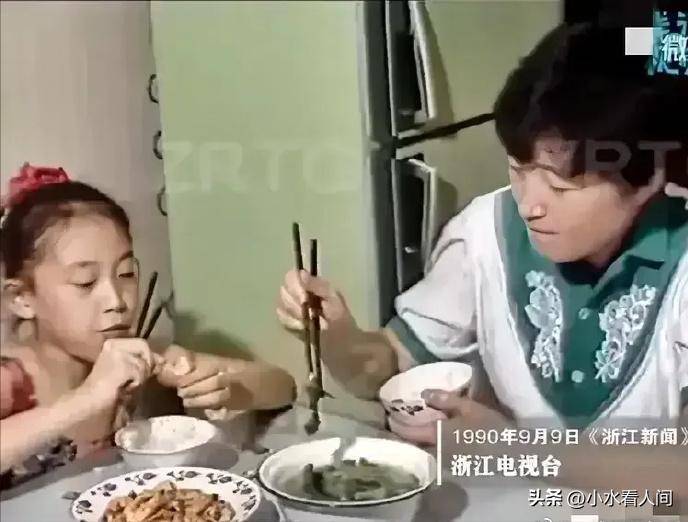 网友修复了杜建英老照片，非常漂亮看了会心动，难怪老宗把持不住