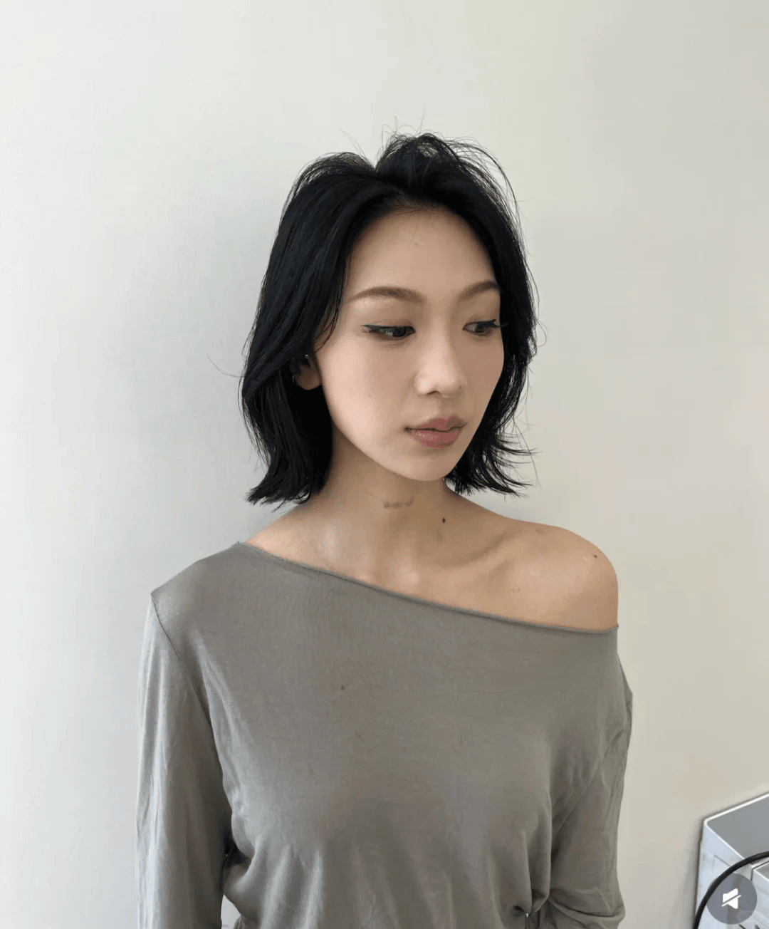 轻灵,妩媚又减龄,氛围感拉满!