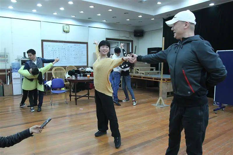 上海著名演员因病去世，年仅50岁，网友：不敢相信！