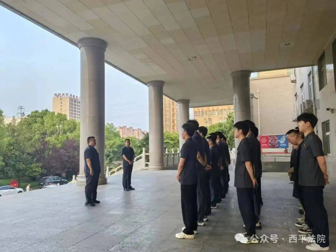 现场画面曝光！河南驻马店出动多名干警，多人被带走！