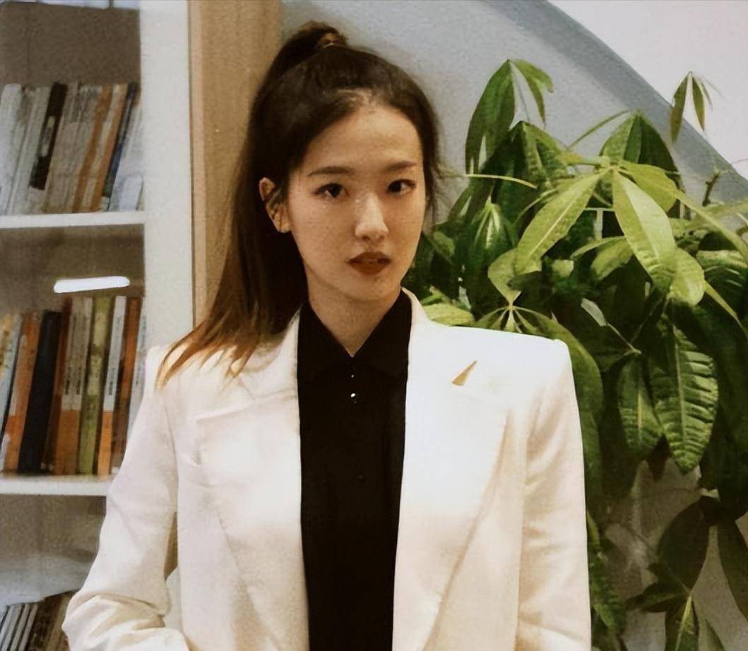 回顾有一种"算计"叫董明珠和孟羽童,分开不到半年