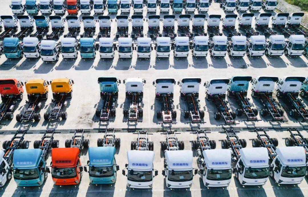 贵州长江汽车开足马力冲刺三季度!