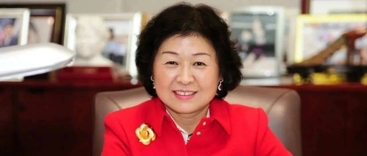 张茵：做企业如做人，纸可以薄，心不能薄_废纸_中国香港_码头