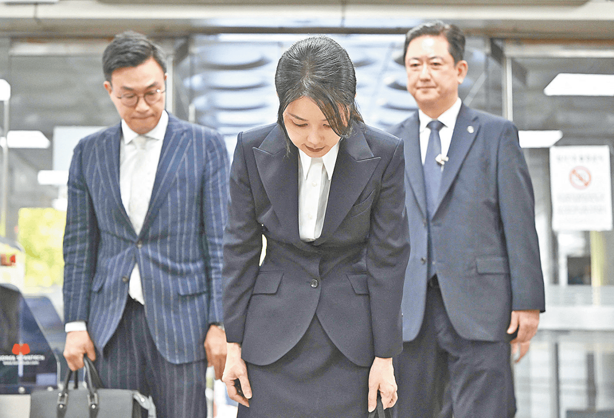 受讯2小时，金建希什么都没说 -华闻时空