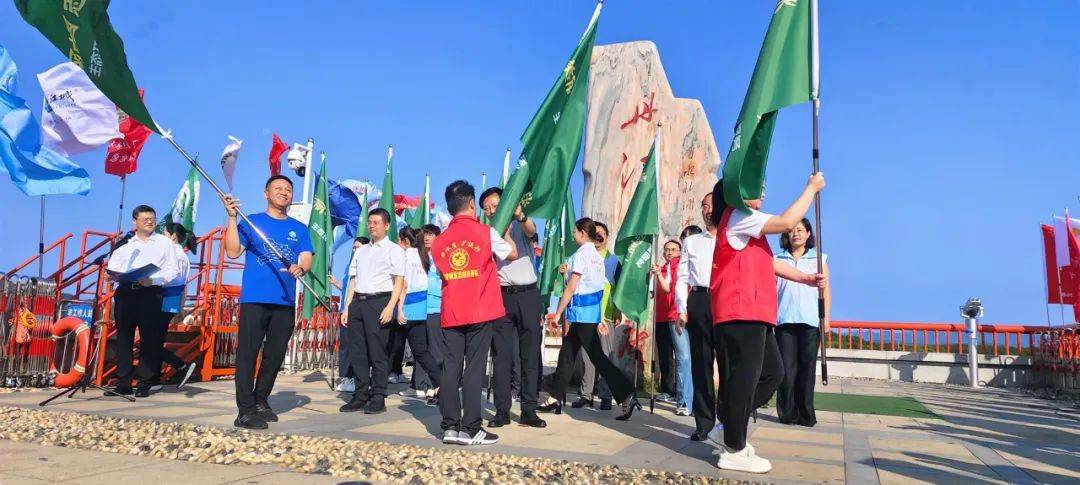 南昌县微爱公益志愿者协会代表应邀出席南水北调九省（市）生态环境志愿服务联合行动启动仪式