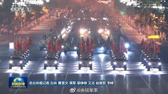 “我们的受阅装备是打仗的装备，一声令下，就能从阅兵场开向战场”