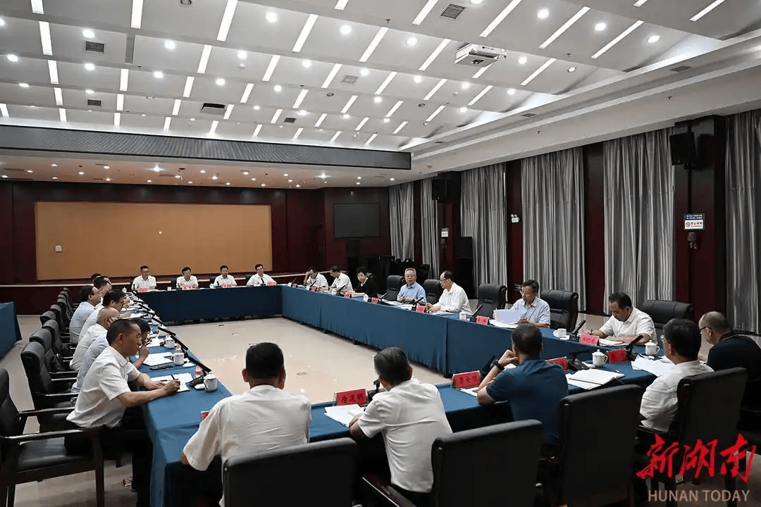 “打不了招呼”：湖南省委书记、省长调研“机器管招投标”
