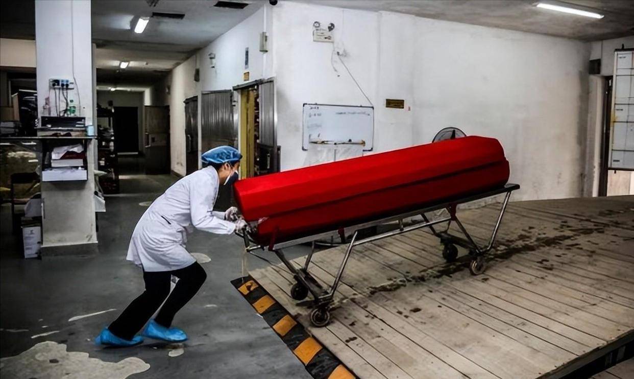 回顾火葬场"奇葩"规矩:为何下午三点就不再进行火化?有何讲究