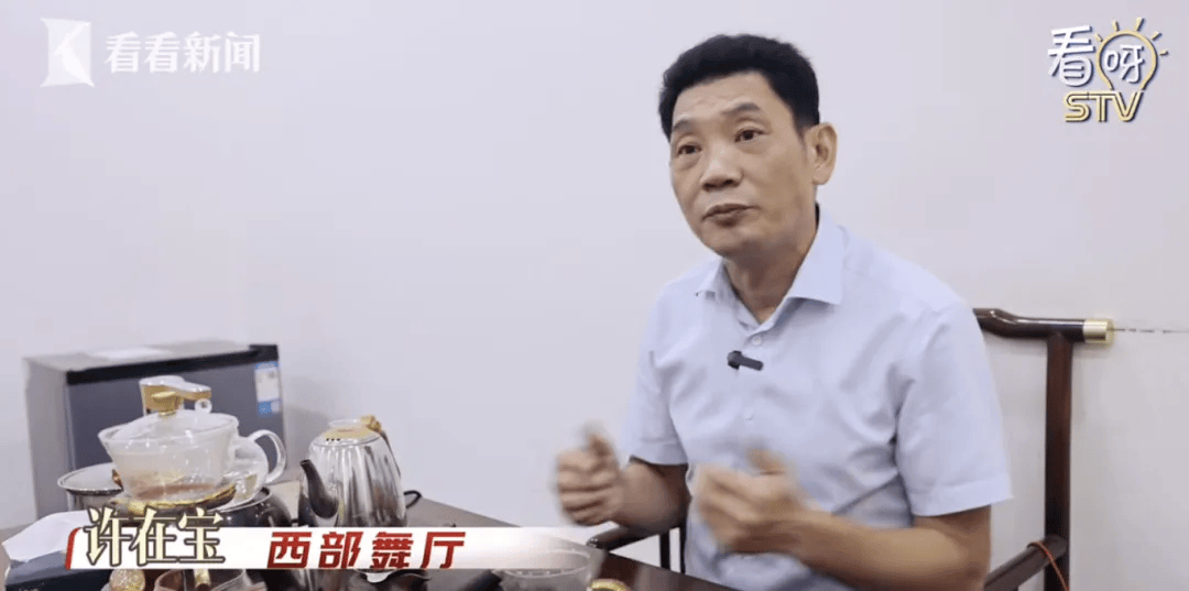“我老婆看到要离婚的！”上海这里每天一大早排长队，有人几十年风雨无阻