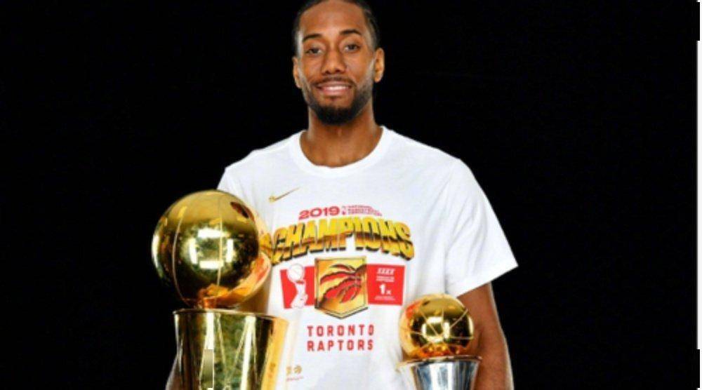 伦纳德尴尬了,前NBA球员蒂格直言伦纳德职业生涯不如威斯布鲁克,称无MVP就谈不上联盟最强球员