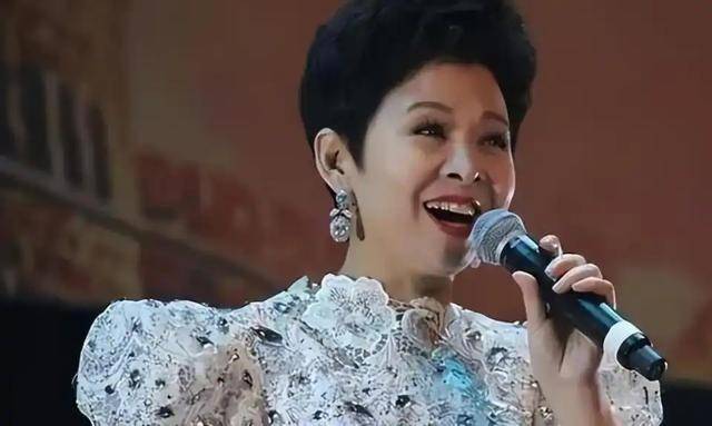 董文华不再沉默，揭露了曾经被“封杀”的原因，原来我们错怪了她