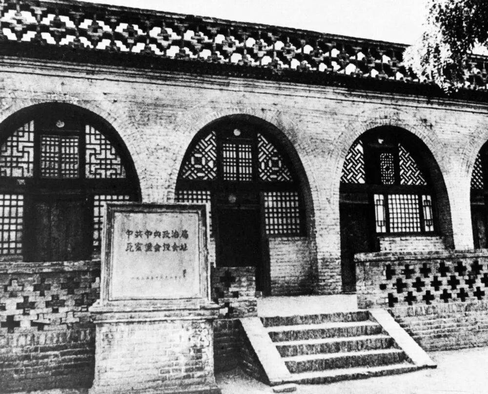 新华社政论｜永远做中华民族文明成果与人类和平事业的捍卫者