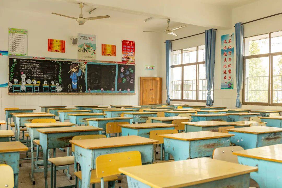 新学期,教室里有防控近视的"黄金座位"吗?