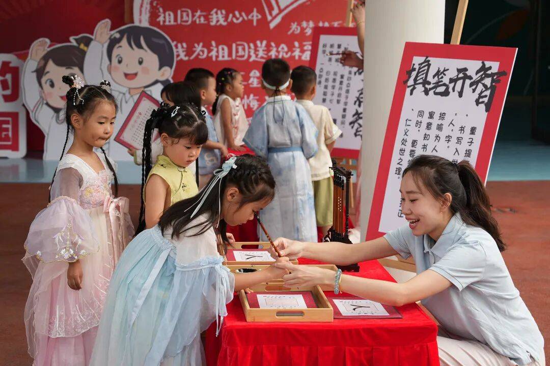 开学啦！带你直击“开学第一天”