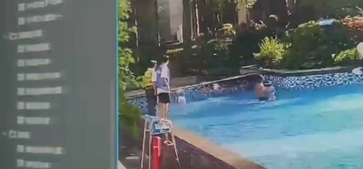 痛心！7岁女童疑被泳池排水口吸入不幸身亡，消防挖开路面打捞救援，广东清远多方回应