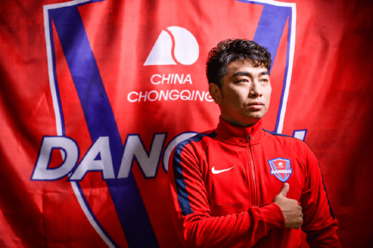 渝超探营 渝中半岛队引入三名“队长”？主教练：情况属实赵明剑