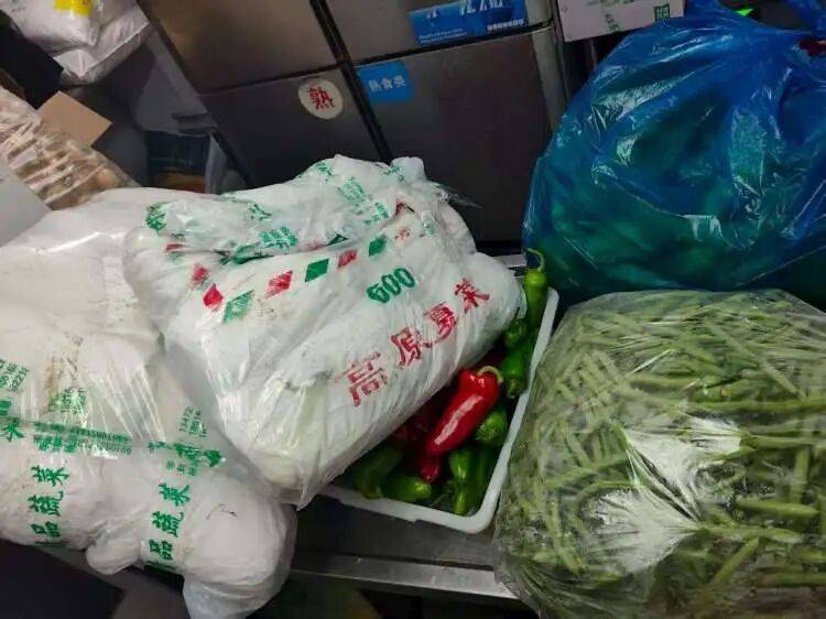 食材新鲜、明火现炒…上海每个社区都有这样的“锅气餐馆”！价钱还实惠→
