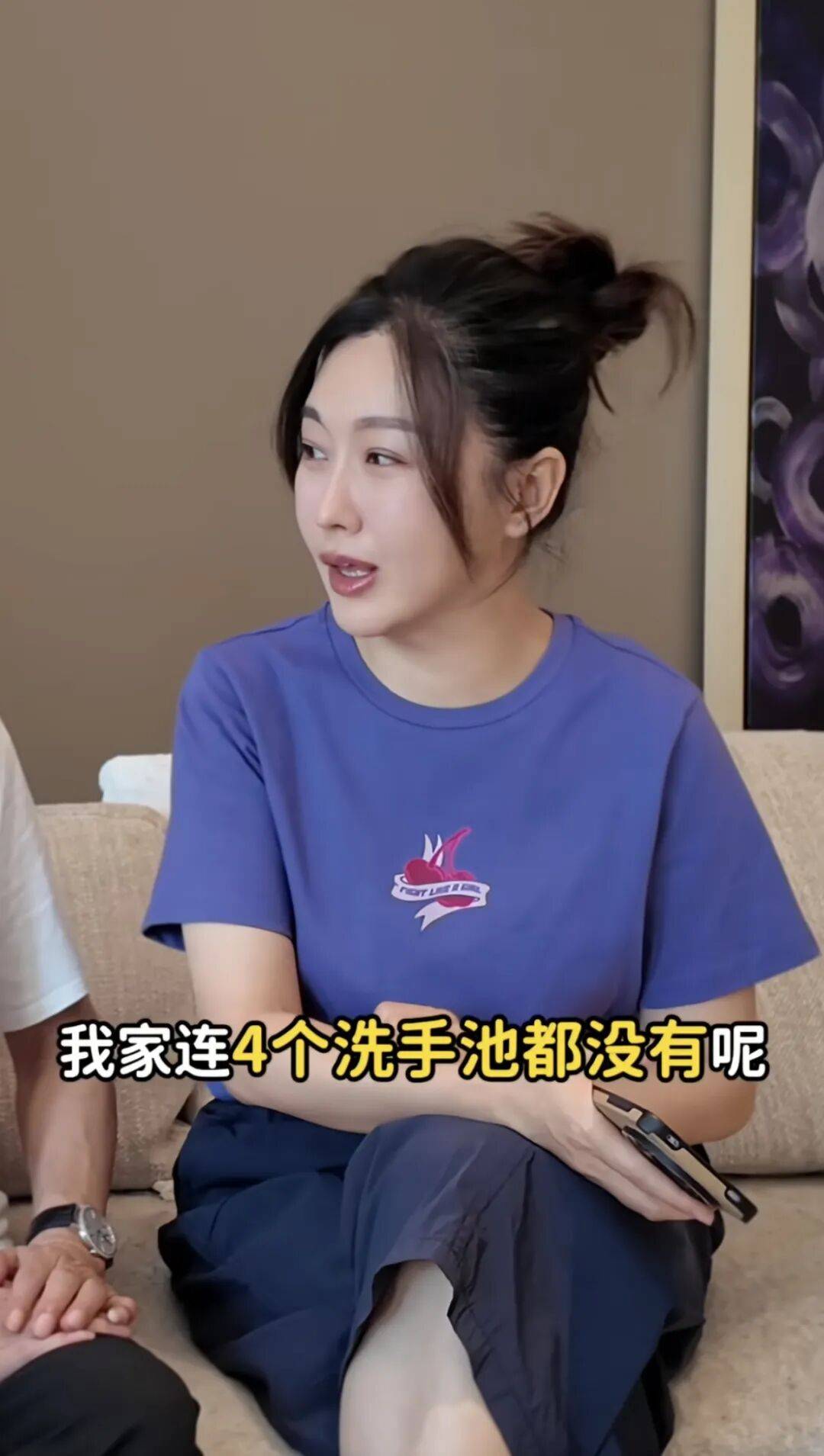 潘长江父女辟谣移民美国传闻：家中无泳池，更无移民计划