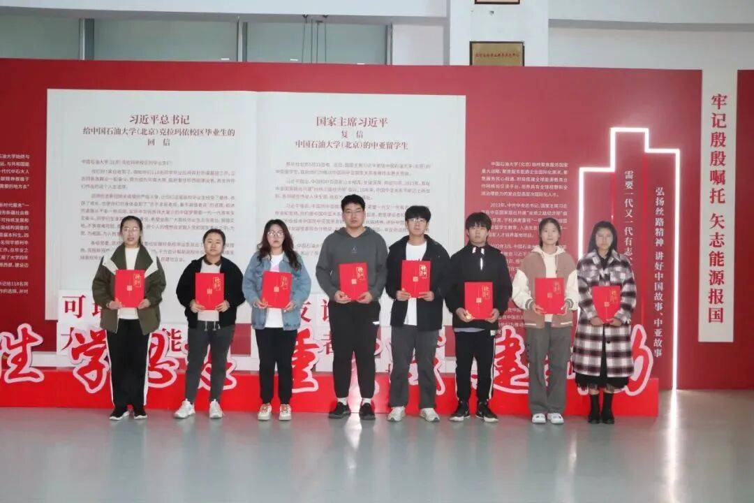 “新”火相传“媒”你不行学工新媒体工作室招新