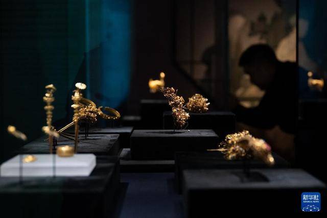 160件文物“聚会”:见证长江文明发展历程 160件文物“聚会”:见证长江文明发展历程