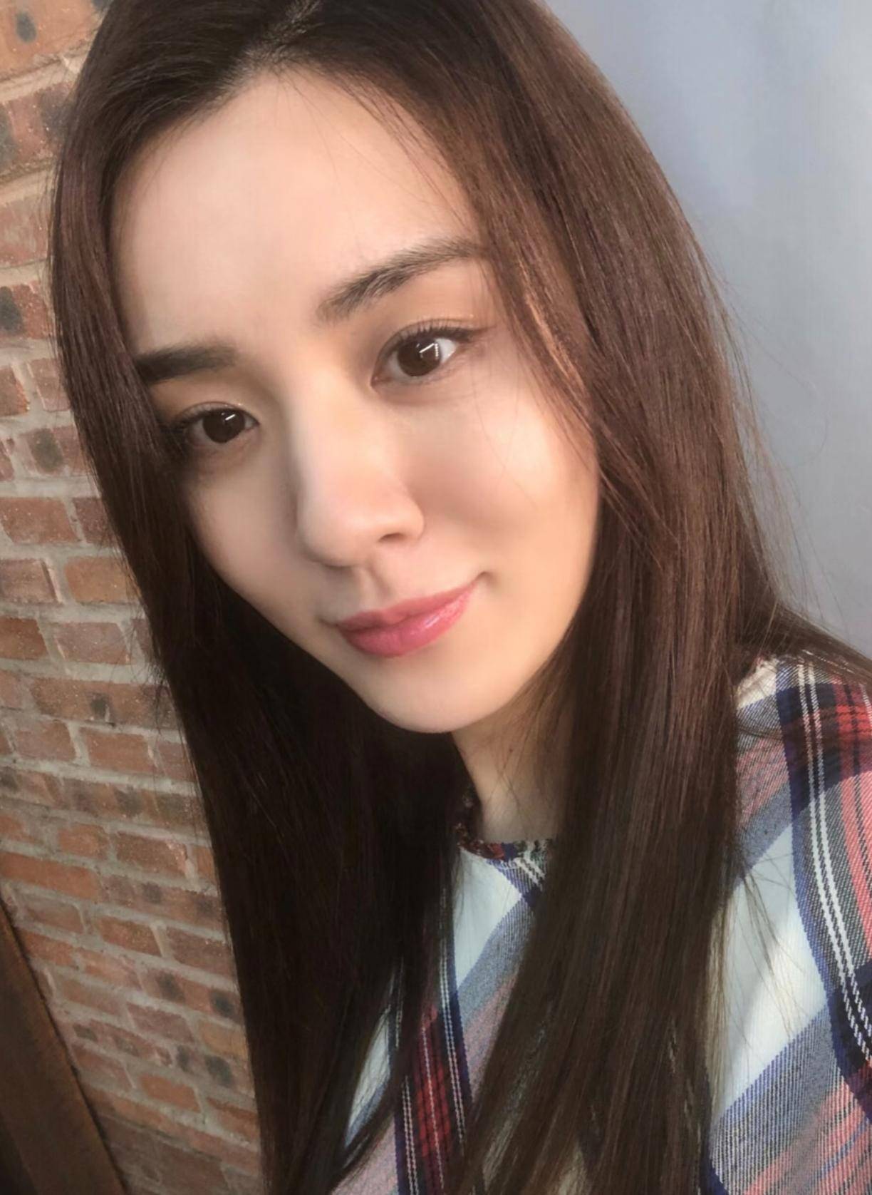 备胎? 俞灏明女友特意回应没结婚大家开心就好, 没商量好还是要分手