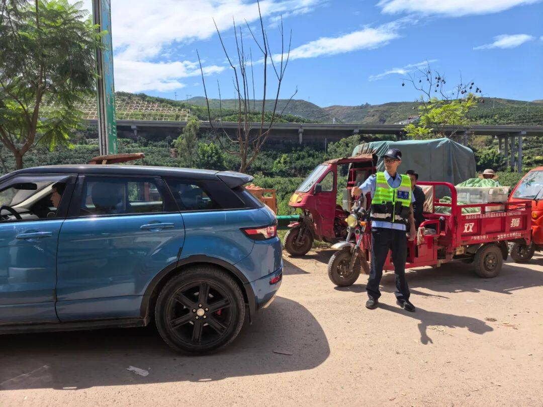 石榴红了“警务”到