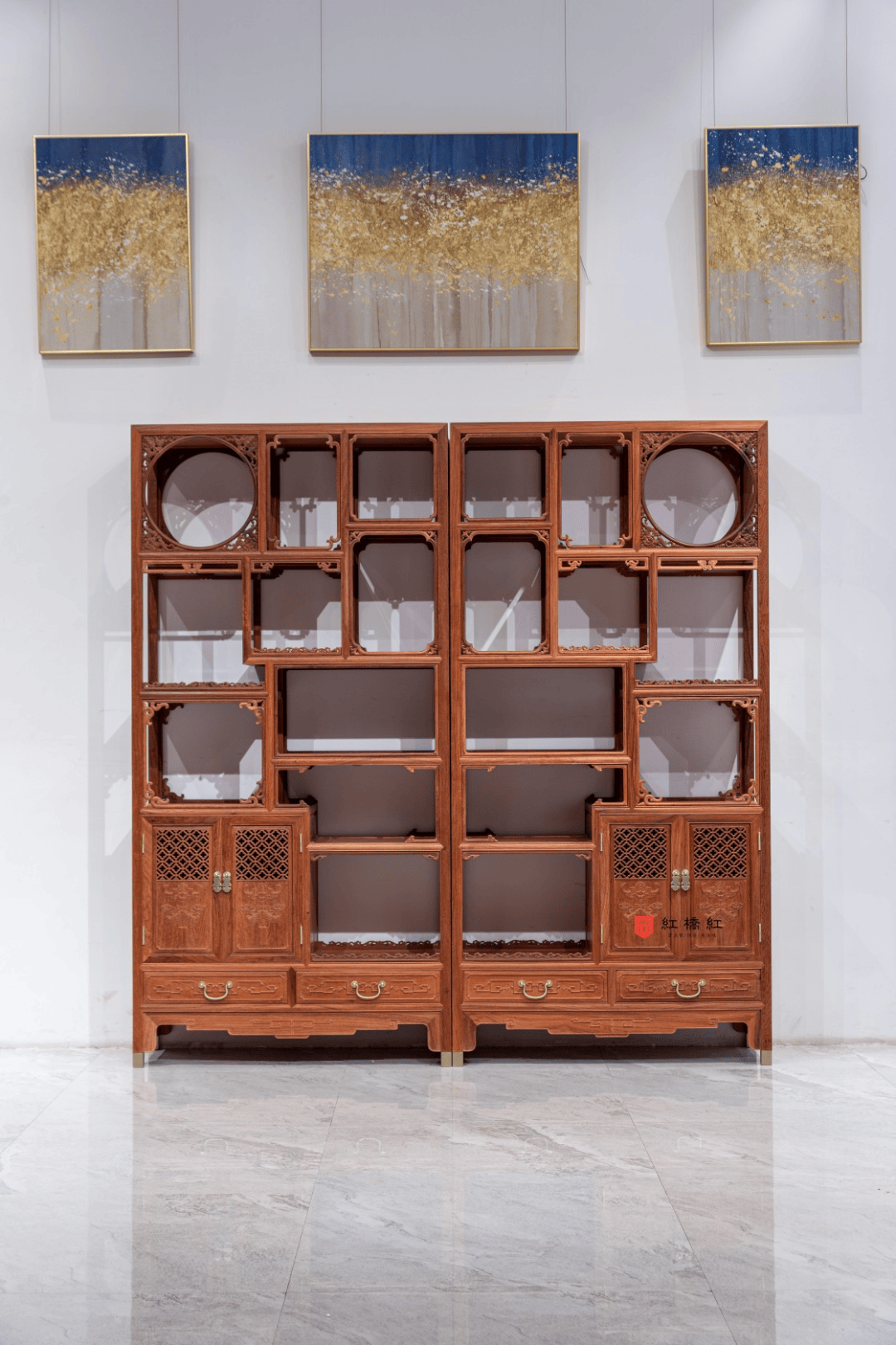 从古典到现代:中式博古架的演变与魅力