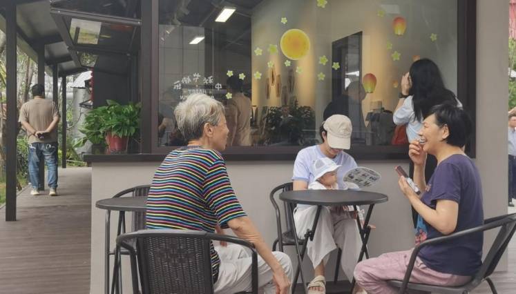 从“网红”到“长红” 杭州西湖菜市不断 “上新”