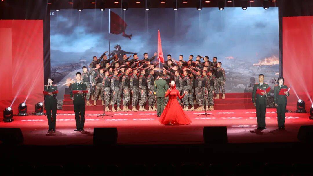 欢度国庆丨引吭高歌，赞颂伟大祖国