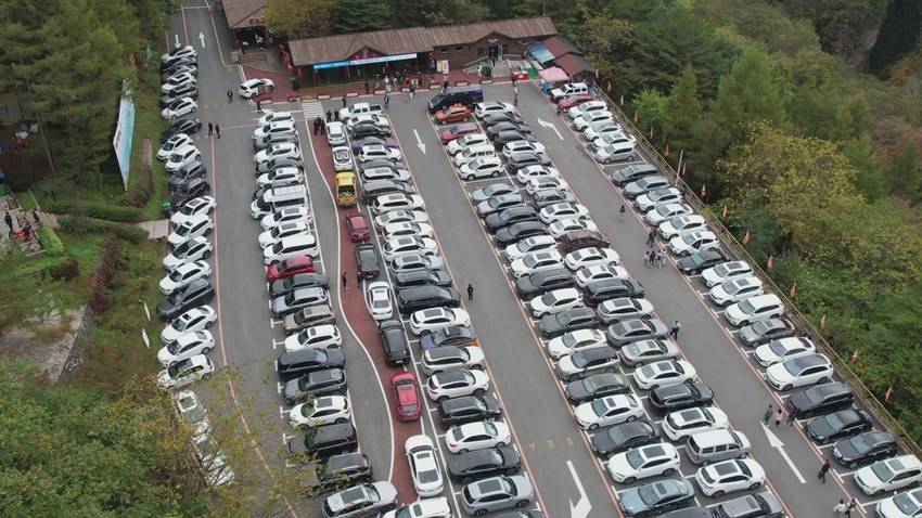 “双节”首日集安文旅市场火爆 主要景区客流创新高