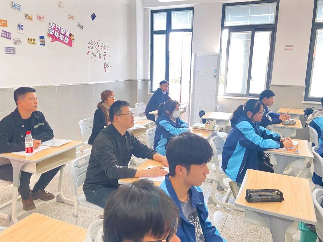 精准把脉,管理赋能:巴蜀深度合作引领重庆三十七中治理与教研体系升级