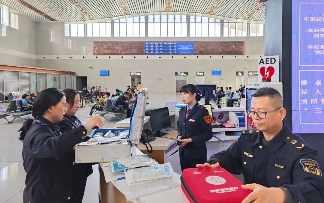 市场监督管理局开展“两品一械”专项检查 筑牢安全防线
