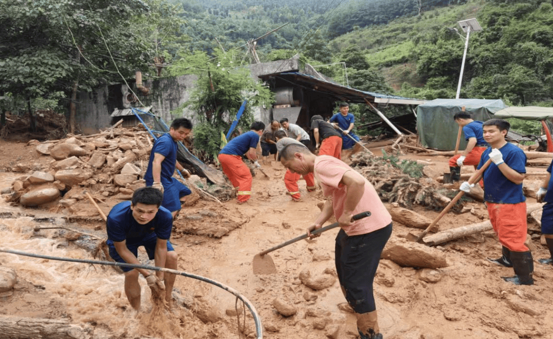 万众一心 守护安澜——百色各地齐心筑牢防汛防风安全屏障