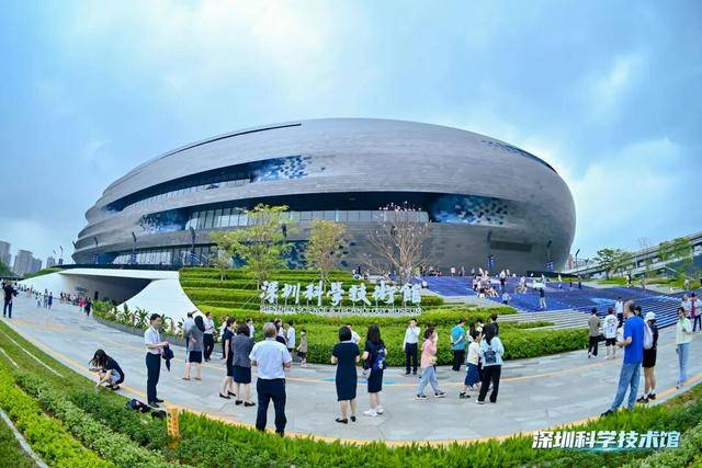 这个假期，深圳文旅赢麻了！刷屏央视“霸榜”热搜，8天心动不重样