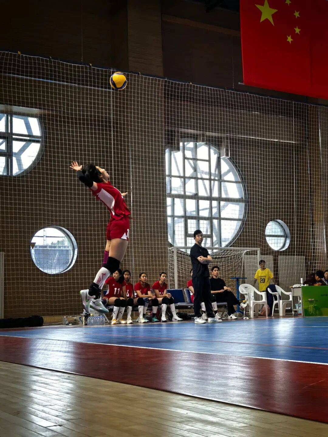 呼市一中初中部女排代表内蒙古在2025年黄河