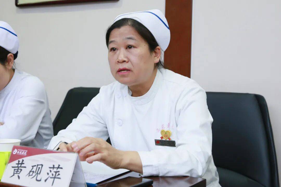 包含中國中醫(yī)科學(xué)院西苑醫(yī)院"醫(yī)院黃牛掛號先交錢嗎",的詞條