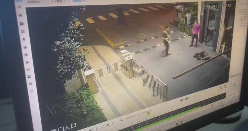 杭州有山姆配送员与小区保安打架，山姆回应：警方在处理