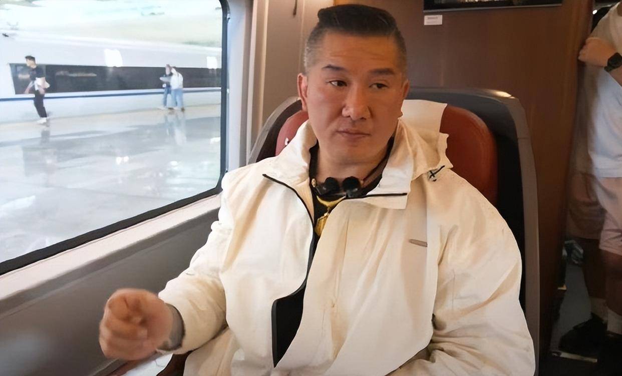 突发特讯!台湾网红“馆长”陈之汉要来北京?国台办回应,罕见措辞引爆两岸舆论_大陆_方式和_朱凤莲