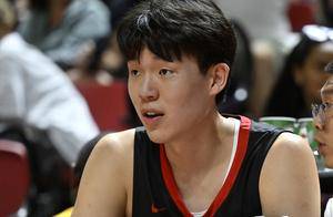 团队人员辟谣：杨瀚森吃晚饭而非夜宵+未吃烤肉 王仕鹏拓记也力挺