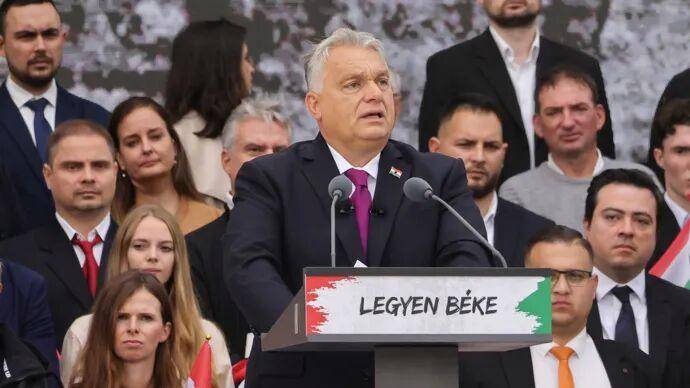 乌克兰开始投降了？谁嘴硬都没用，俄乌要变天了……