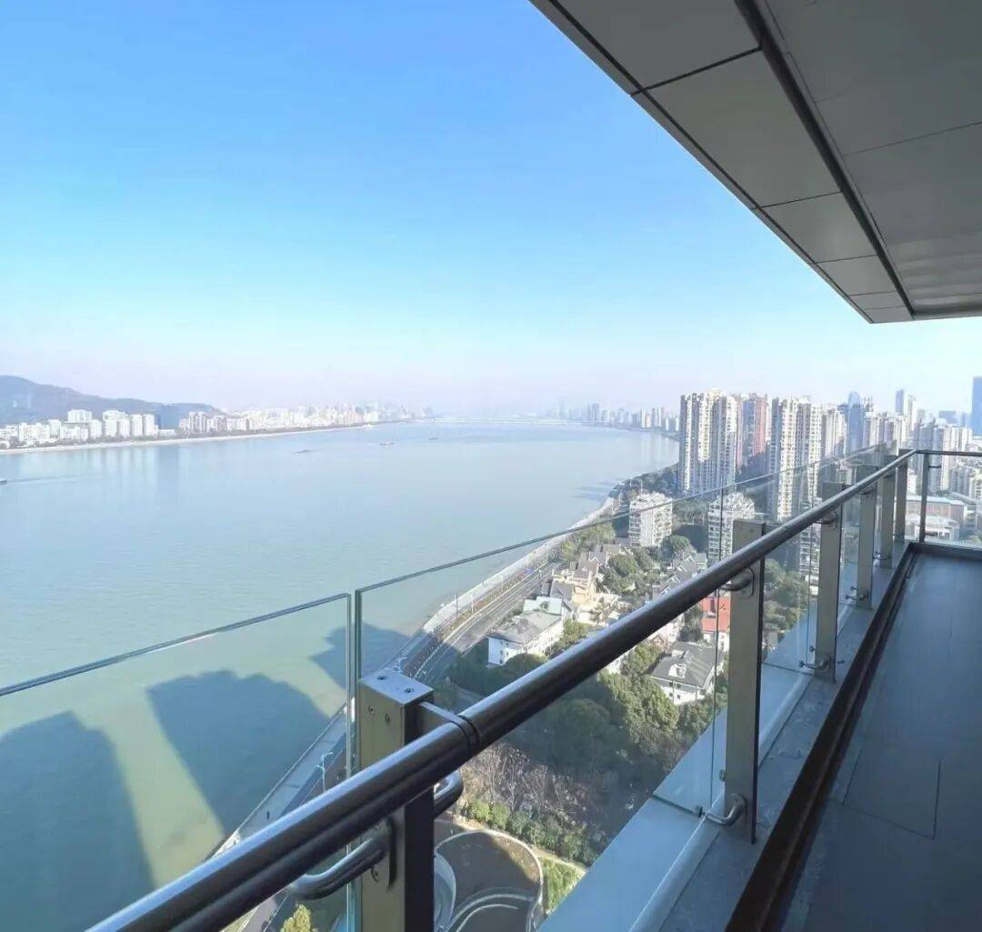 杭州网红大撤退