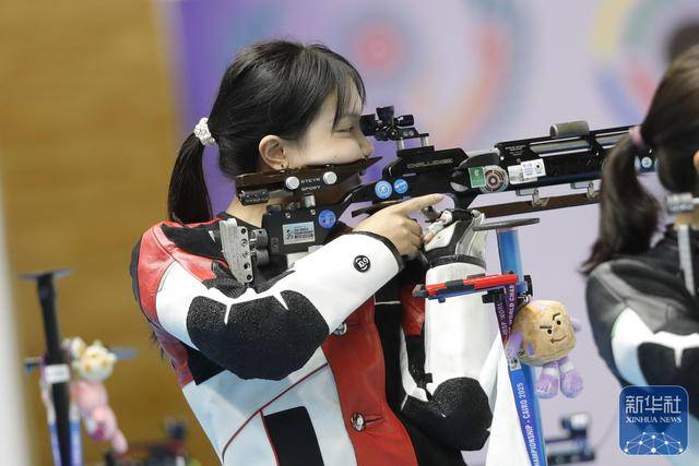 射击世锦赛：王子菲获女子10米气步枪亚军