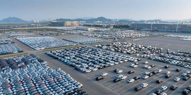 中国汽车对俄出口骤降58%,从第一到第三,背后真相令人深思_搜狐汽车_搜狐网