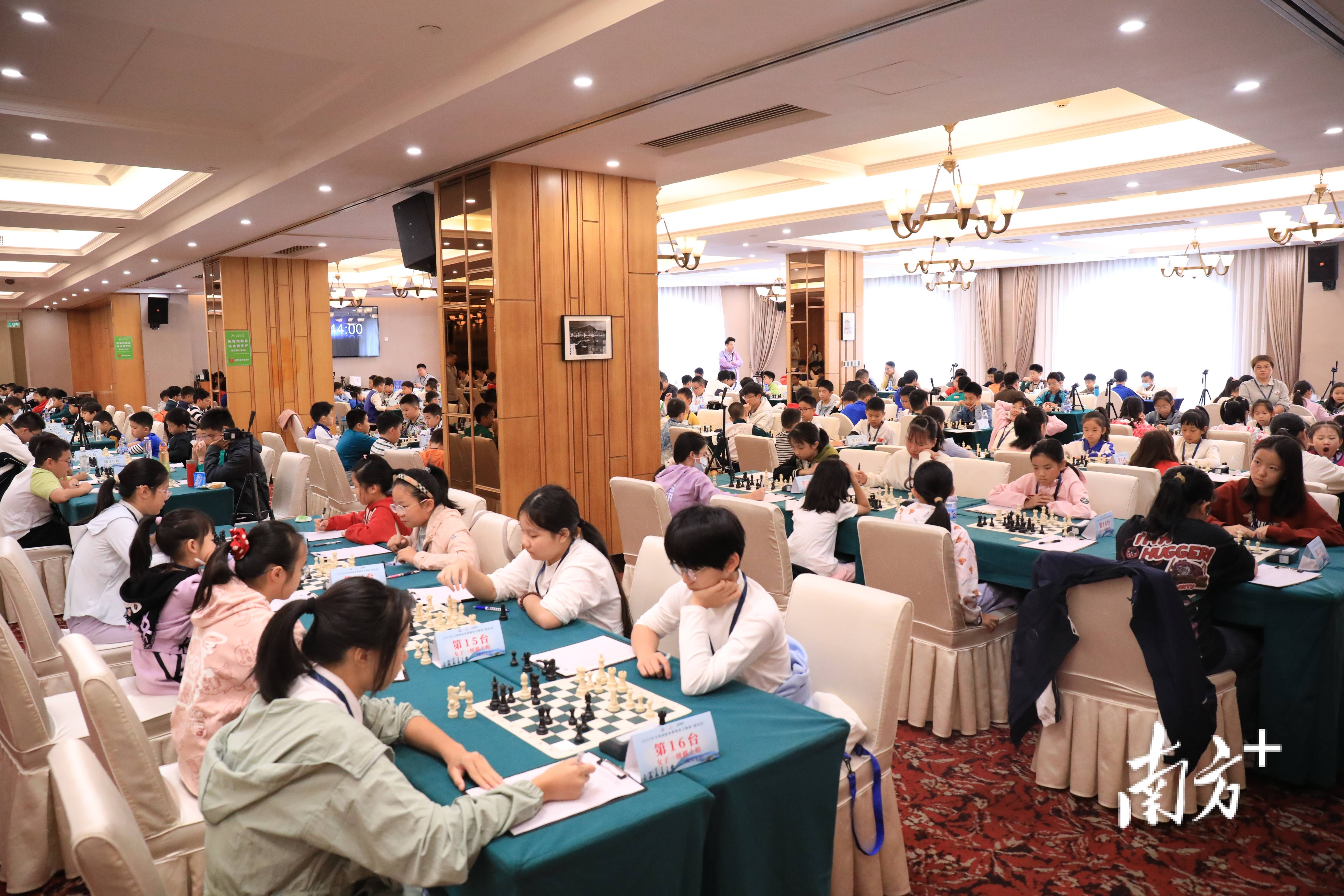 开元棋牌- 开元棋牌APP下载- 官方网站526名棋手对弈！全国国际象棋棋协大师赛（汕尾站）开赛