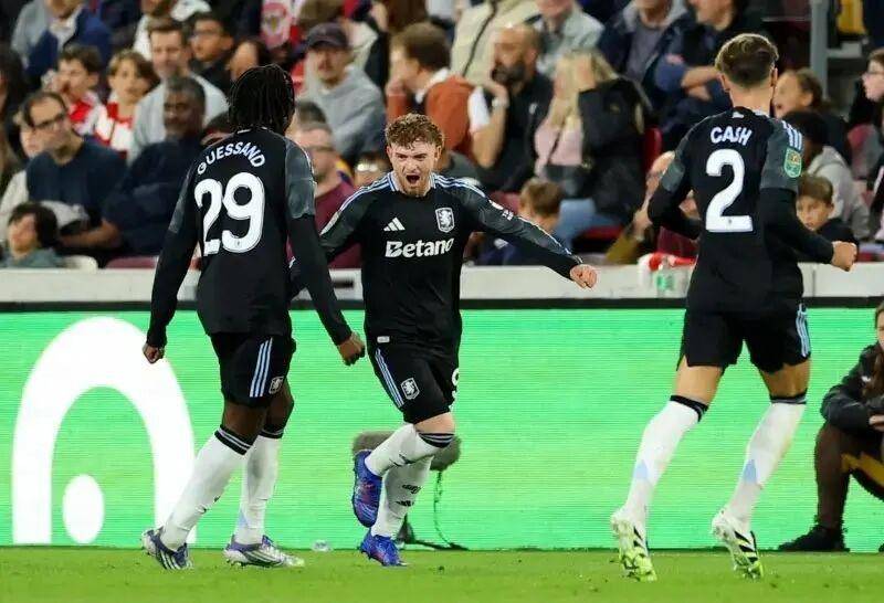 5000万镑打水漂？22岁天才遭利物浦“硬塞”，维拉板凳席熬成绝境